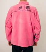 Задній вигляд рожевого світшота Scream Industries Pink Edition із вишитими графічними елементами